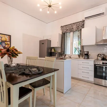 בית נופש Gogo's Cosy House *