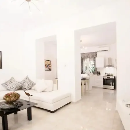 בית נופש Gogo's Cosy House העיירה רתימנו